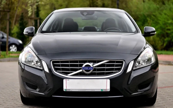 Volvo S60 cena 35900 przebieg: 240000, rok produkcji 2011 z Ujście małe 436